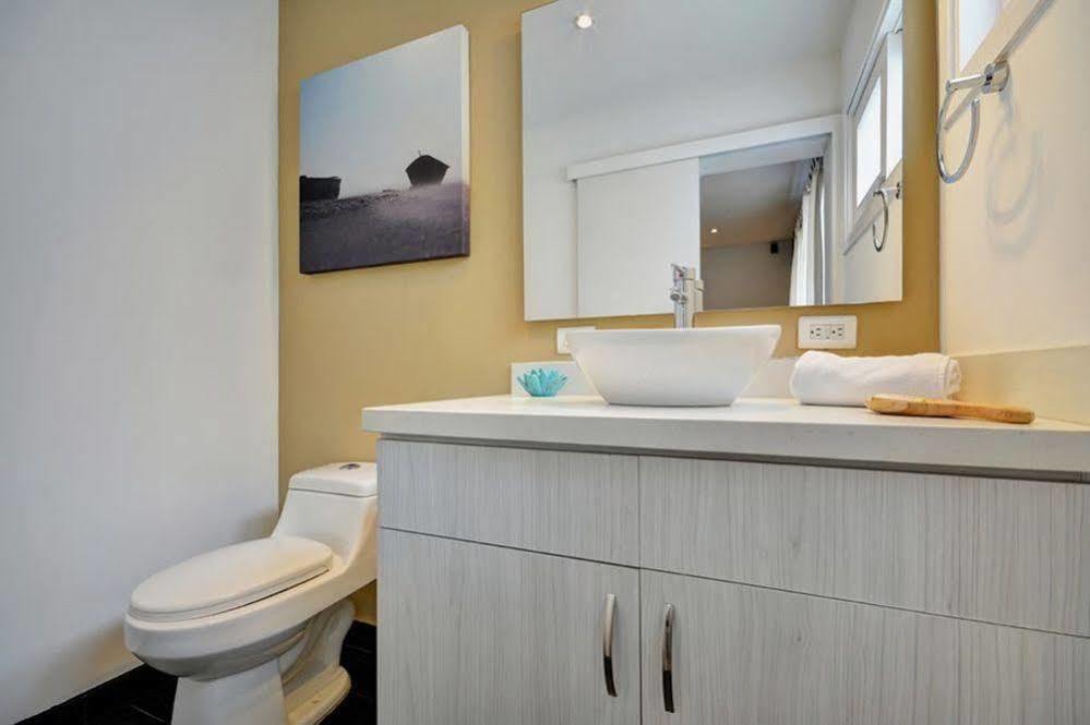 Oasis Suites Medellín Esterno foto
